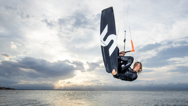 Slingshot Era V1 big air kiteboarding action