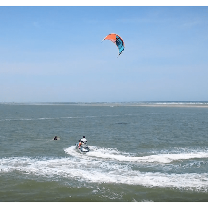 Beginer Kiteboarding lesson 
