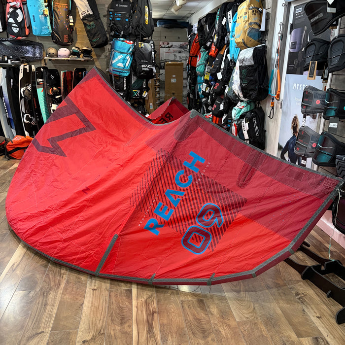 2022 North Reach 9m Kite Used