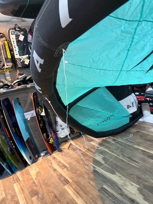 2025 Naish Pivot Kite Teal 14m Used