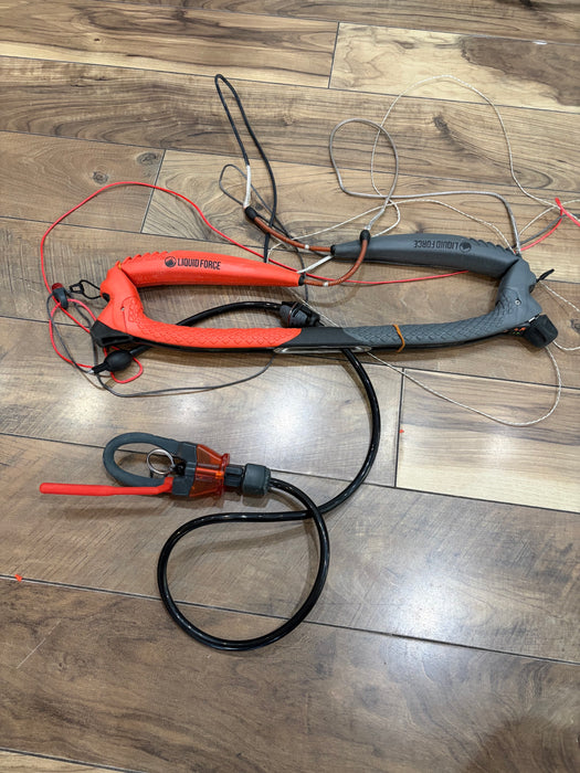 Liquid Force Control Bar Used (Back Line de-power)