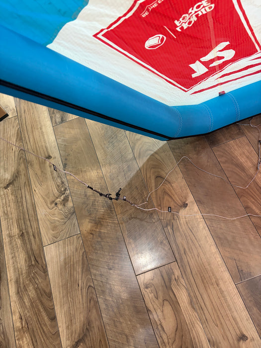 2021 Liquid Force NV V6  12m Kite Used