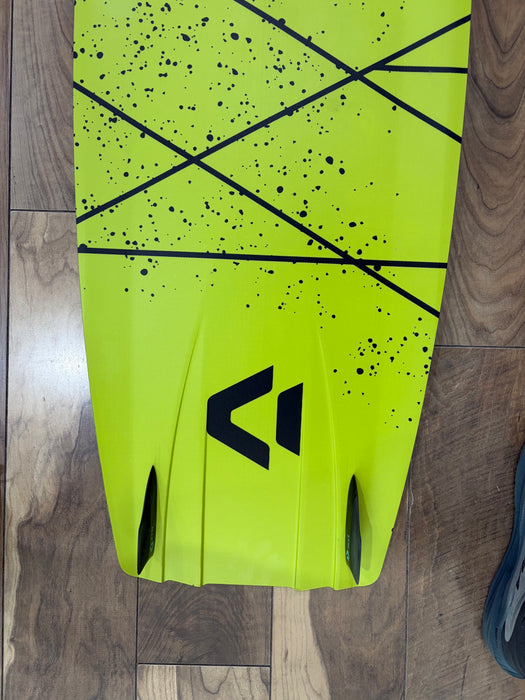2025 Duotone Team Series SLS 139 Kiteboard Used