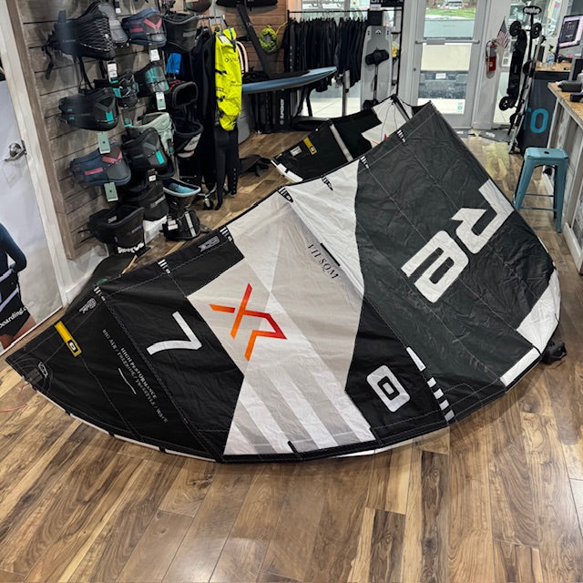 Core XR7 7m Kite Used