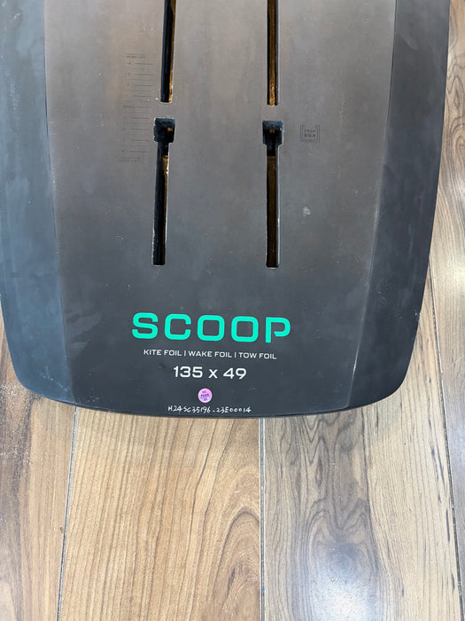 North Scoop Foil Board 135x49 Used