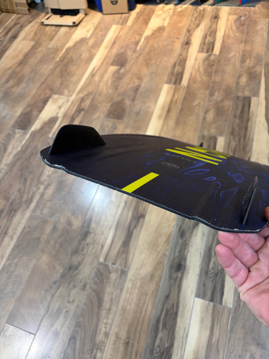 2026 North Atmos TT 138 Kiteboard W/ North Flex Strap L/XL Used