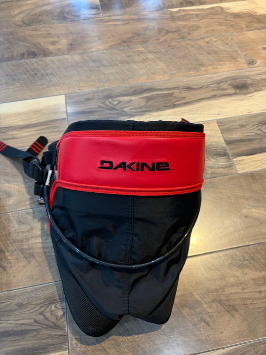 Dakine Vega Seat Harness Small Used complete saline spreader
