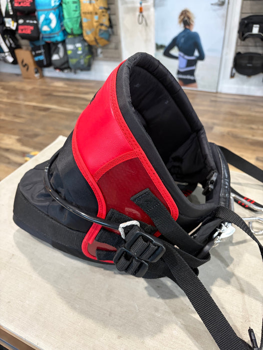 Dakine Vega Seat Harness Small Used complete saline spreader