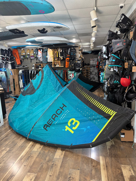 2026 North Reach 13m Kite Used Turquoise