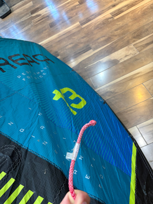 2026 North Reach 13m Kite Used Turquoise