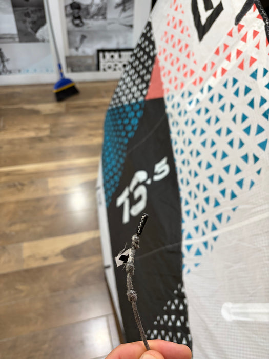 Core Pace (Black/Black) 13.5m Kite Used