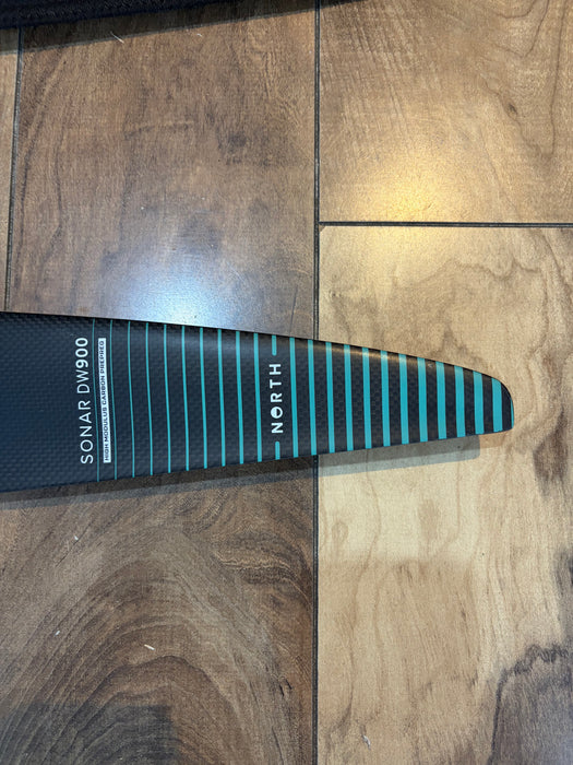 North Sonar DW 900 front wing used foil set for downwind foiling