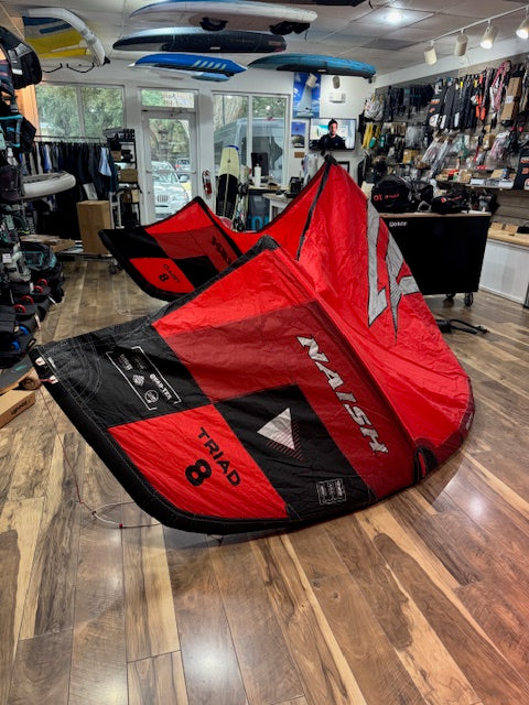Naish 24/25 Triad 8m Kite Red USED