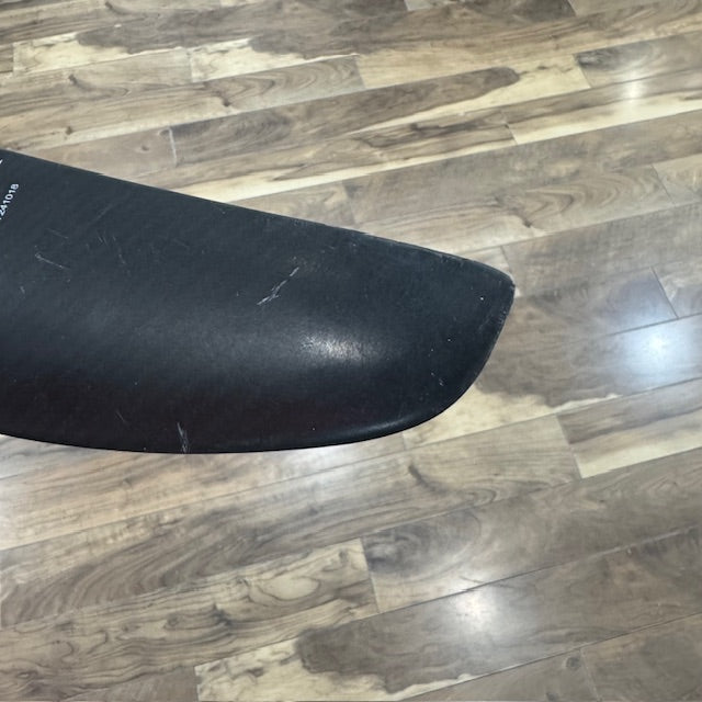 Slingshot One-Lock 270 Verse Tail Wing USED