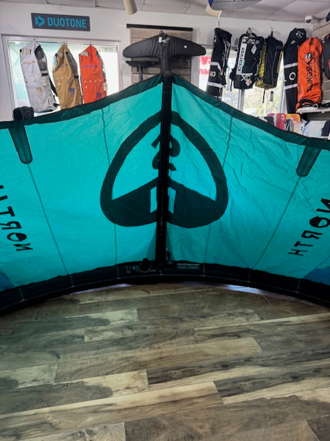 2024 North Orbit 10m Kite Used green/blue