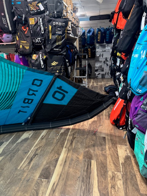 2024 North Orbit 10m Kite Used green/blue