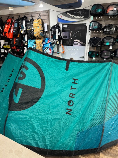 2024 North Orbit 10m Kite Used green/blue