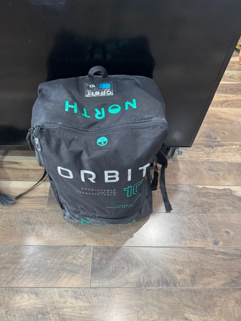 2024 North Orbit 10m Kite Used green/blue