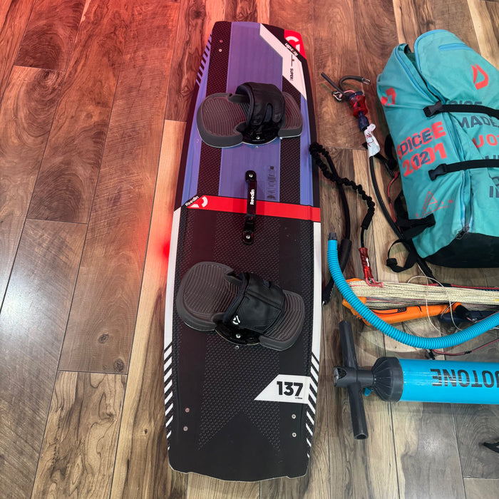 Duotone Dice 12m Click Bar with Reedin Super E Kiteboard Package