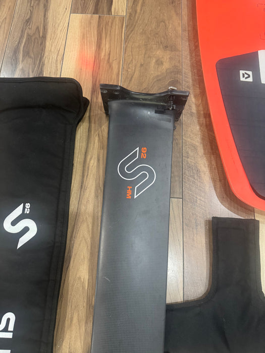 2025 Slingshot One-Lock HM Carbon Mast 92 Used, SLINGSHOT,USED GEAR - FOIL SET