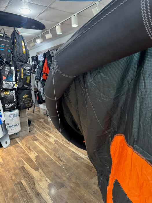 Slingshot UFO V3 10m Kite Used, SLINGSHOT,USED GEAR - Used kites for sell