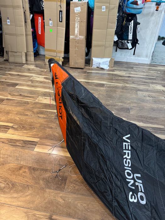 Slingshot UFO V3 6m Kite Used