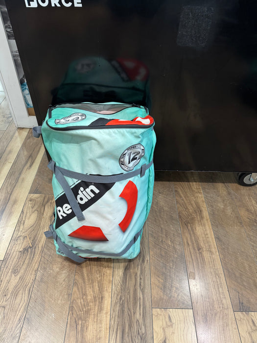 2026 Reedin HyperModel 12m Kite Used & Reedin Dreamstick X v2.5 Used