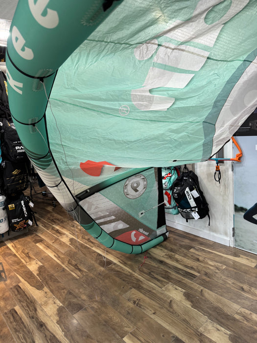 2025 Reedin Hypermodel 9m Kite Used