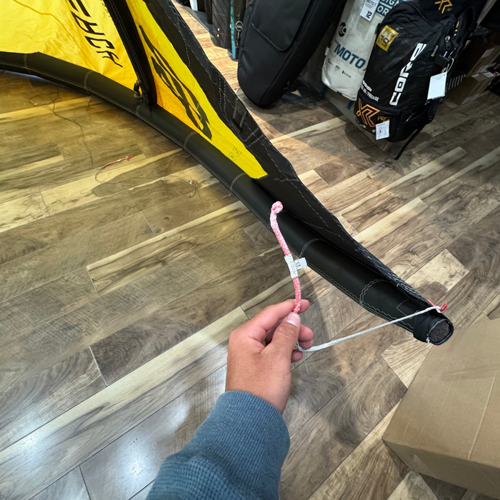 2025 North Reach 8m Kite Used Yellow