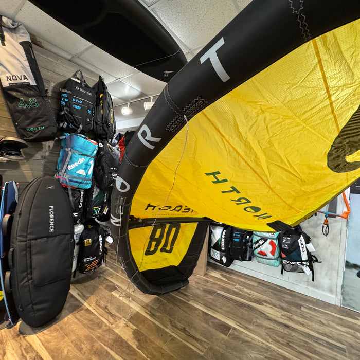 2025 North Reach 8m Kite Used Yellow
