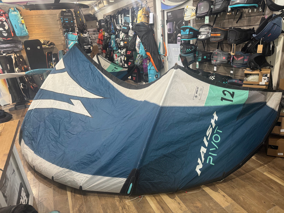 2025 Naish Pivot 12m Kite Used
