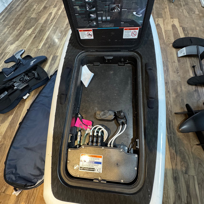 Used Lift Electric Foil Gen 3 5.4 White Carbon Full Range