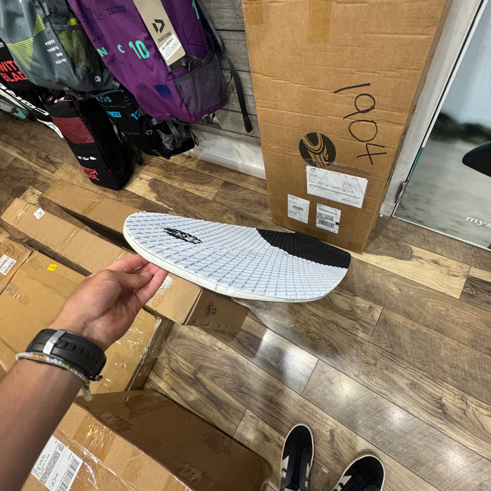 Used Cabrinha Special Agent 105cm