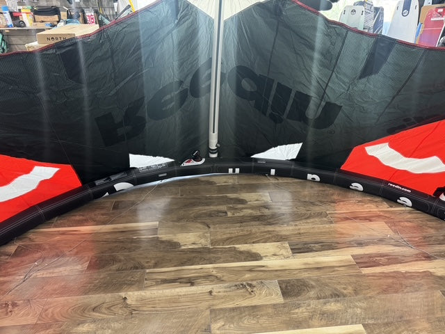 2022 Reedin Supermodel Kite V3 9m Used