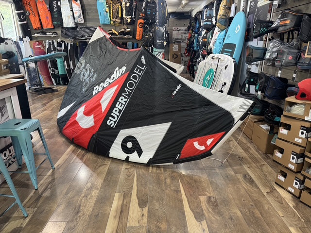 2022 Reedin Supermodel Kite V3 9m Used