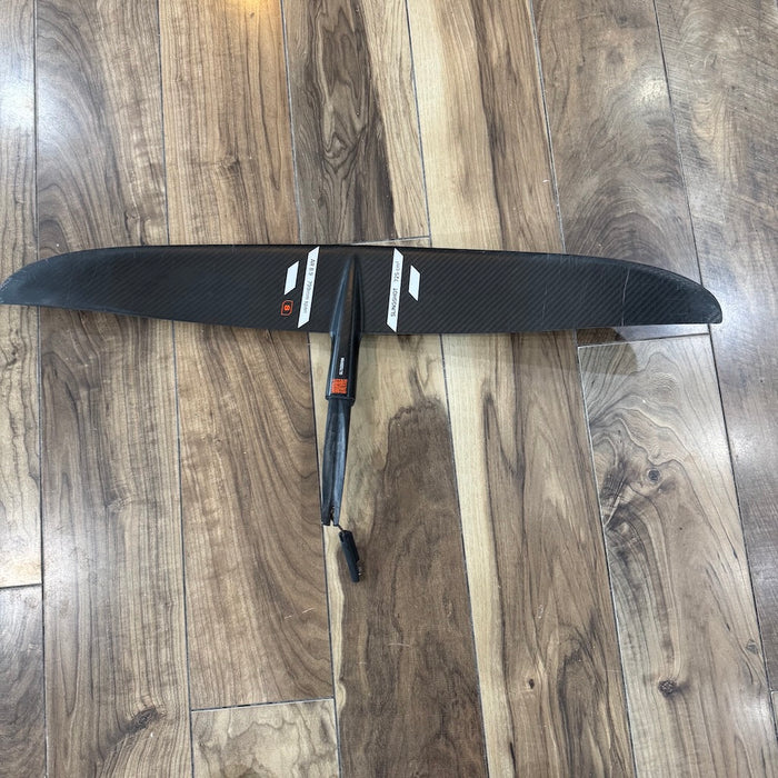 Slingshot One-Lock Glide 725 Front Wing  Used
