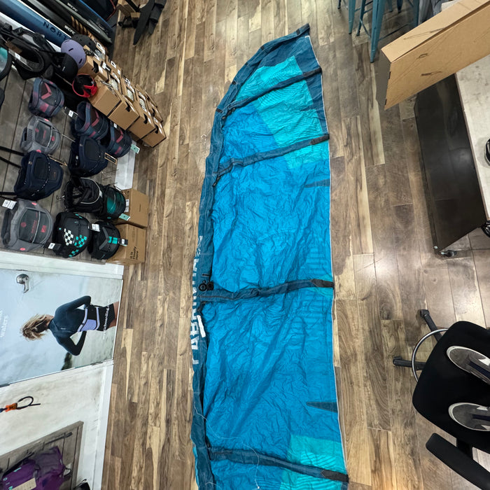 2019 Cabrinha Switchblade 8m Kite Used