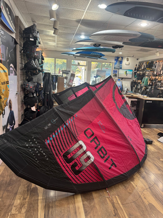 2025 North Orbit 9m Kite Used Rubine Red