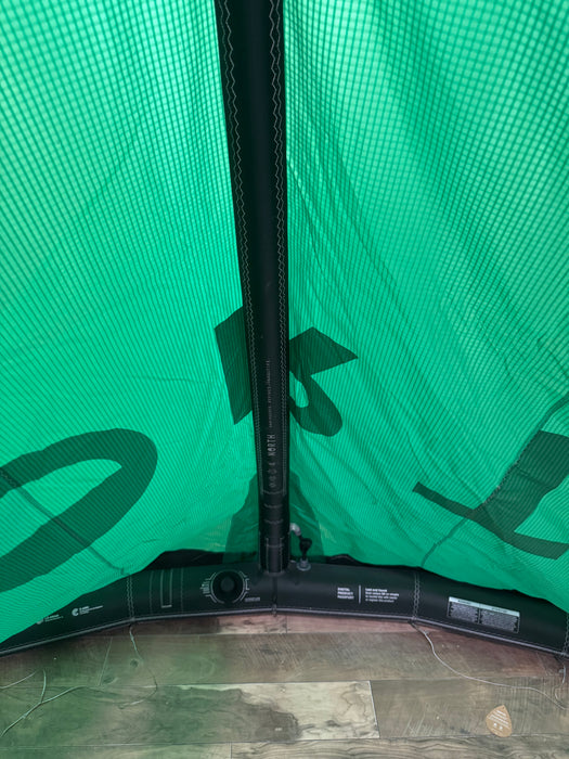 2027 North Orbit 12m Kite Used  (super lime)
