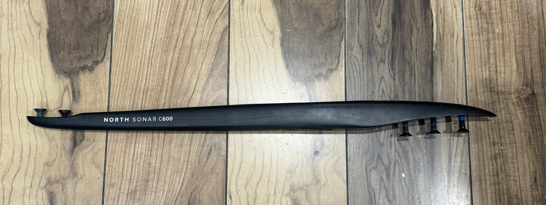 North Sonar Carbon C600 fuselage, used foil set component, black carbon construction