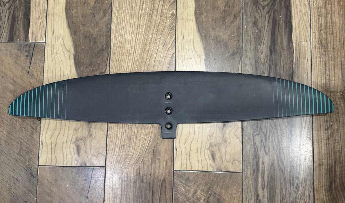North Sonar MA700v2 used front wing foil set for wing foiling