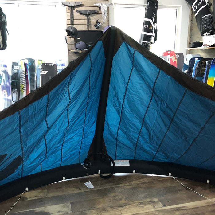 2024 Cabrinha Moto X 11m Kite Used, CABRINHA,USED GEAR - Used kites for sell