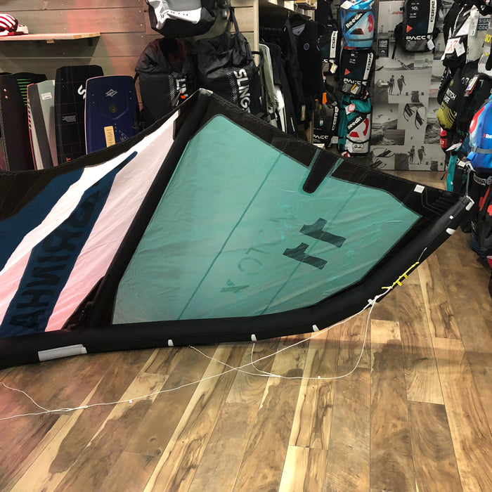 2024 Cabrinha Moto X 11m Kite Used, CABRINHA,USED GEAR - Used kites for sell