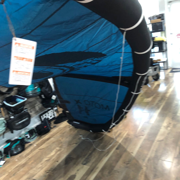 2024 Cabrinha Moto X 11m Kite Used, CABRINHA,USED GEAR - Used kites for sell