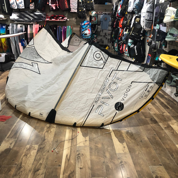 2024 Naish Pivot NVision kite 9m Used, NAISH,USED GEAR - Used kites for sell