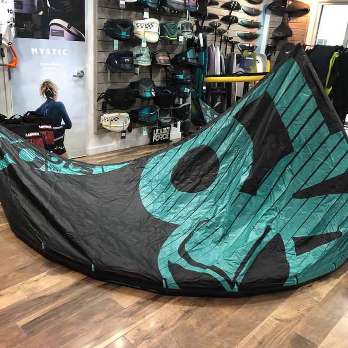 Liquid Force Solo 9m Foil Kite Used, LIQUID FORCE,USED GEAR - Used kites for sell