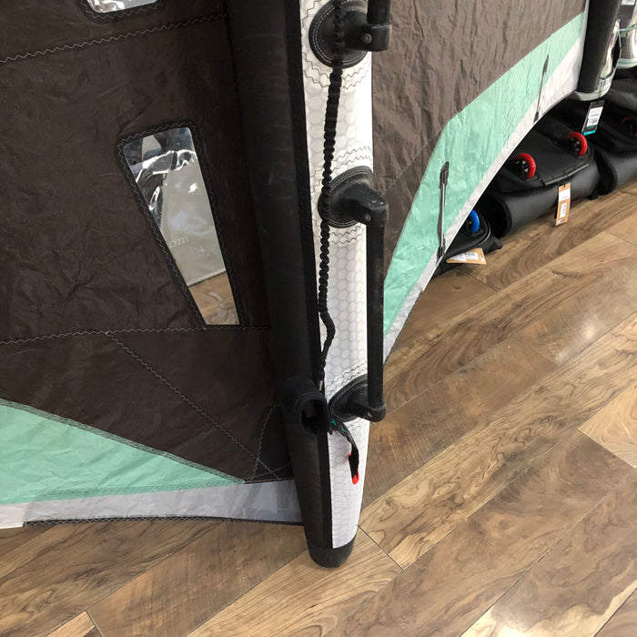 2025 Naish ADX Wing Black/Teal/Gray 4m USED