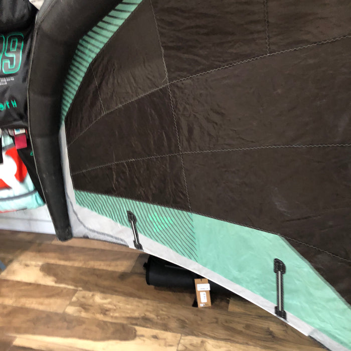 2025 Naish ADX Wing Black/Teal/Gray 4m USED