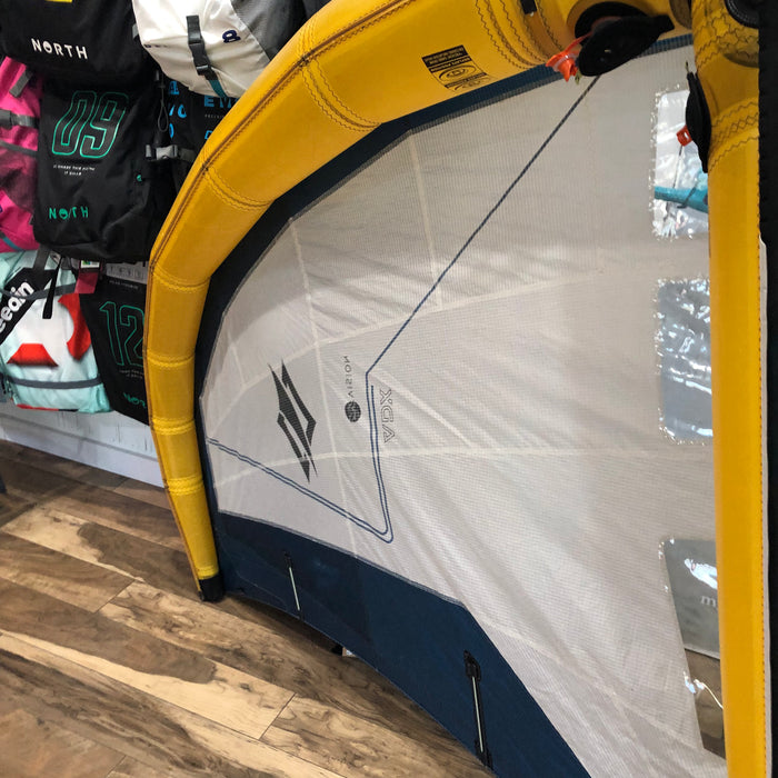 2025 Naish ADX NVision Black/Grey/Blue 4m USED