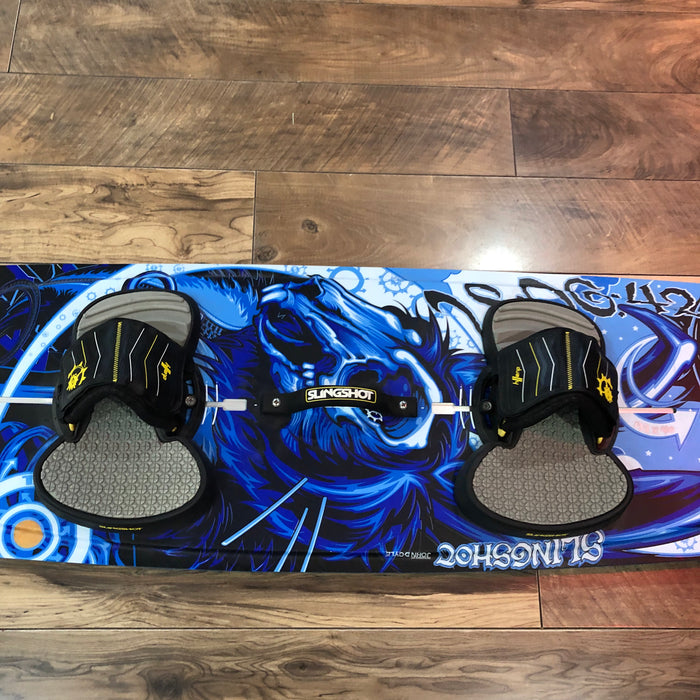 Slingshot Drako Kiteboard 132x40 Complete Used